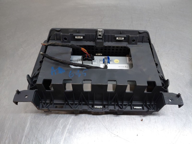 Recambio de pantalla multifuncion para cupra formentor suv referencia OEM IAM   