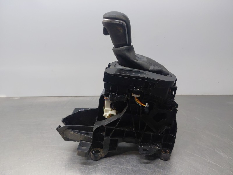 Recambio de palanca cambio para toyota yaris cross mpx style referencia OEM IAM   