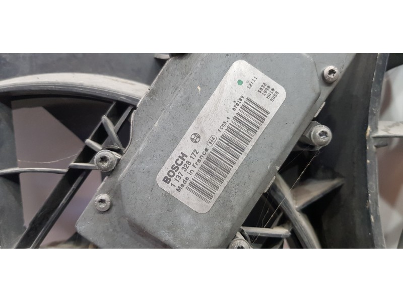 Recambio de electroventilador para volkswagen touareg (7l6) v6 tdi referencia OEM IAM 7L0121203F  