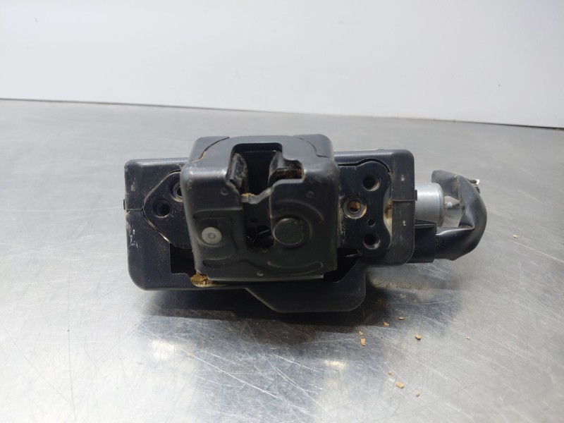 Recambio de cerradura maletero / porton para toyota yaris cross mpx style referencia OEM IAM   