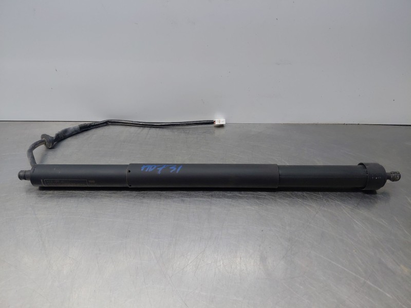 Recambio de amortiguadores maletero / porton para toyota yaris cross mpx style referencia OEM IAM   