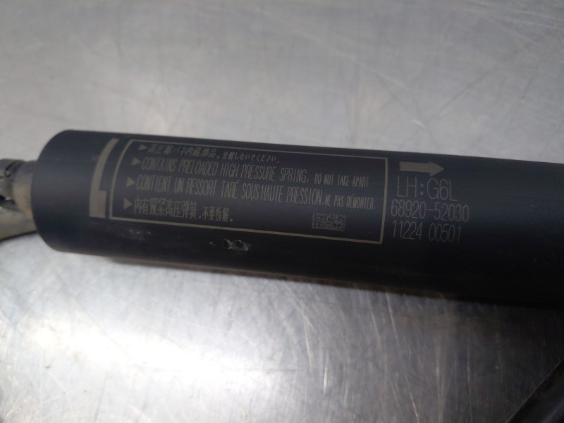 Recambio de amortiguadores maletero / porton para toyota yaris cross mpx style referencia OEM IAM   