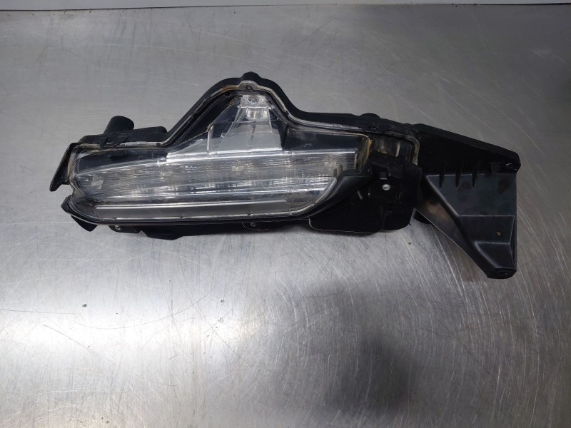Recambio de piloto delantero izquierdo para toyota yaris cross mpx style referencia OEM IAM   
