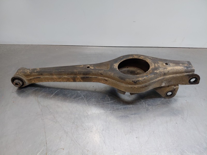 Recambio de brazo suspension inferior trasero izquierdo para ssangyong korando urban referencia OEM IAM   