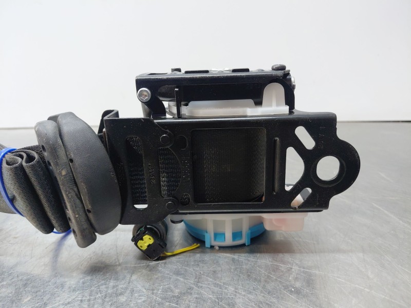 Recambio de cinturon seguridad trasero izquierdo para toyota yaris cross mpx style referencia OEM IAM   