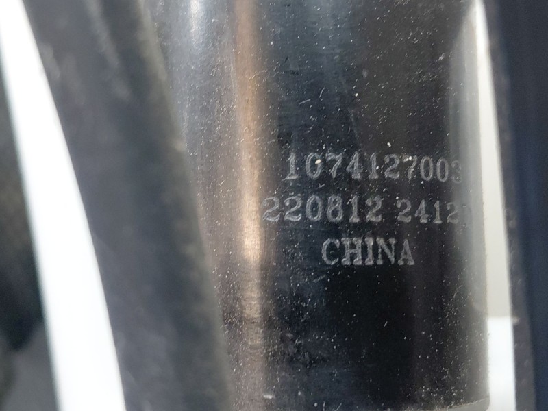 Recambio de deposito limpia para toyota yaris cross mpx style referencia OEM IAM   
