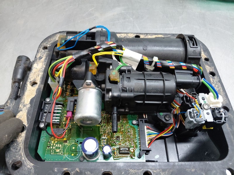 Recambio de bomba combustible para peugeot 308 sw allure referencia OEM IAM   