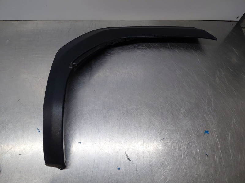 Recambio de aletin trasero derecho para toyota yaris cross mpx style referencia OEM IAM   
