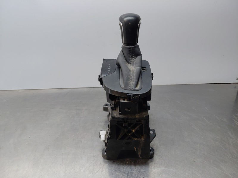 Recambio de palanca cambio para toyota yaris cross mpx style referencia OEM IAM   