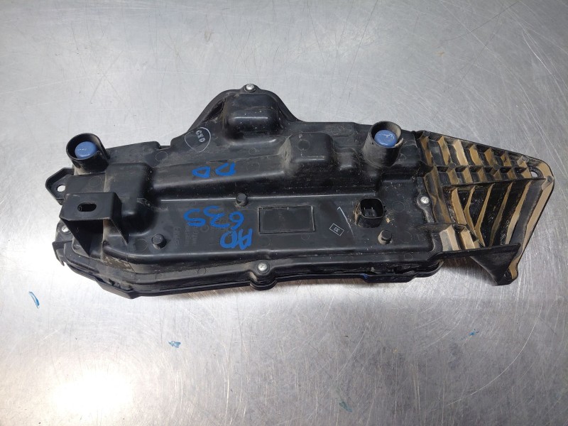 Recambio de piloto delantero derecho para toyota yaris cross mpx style referencia OEM IAM 814300D170  