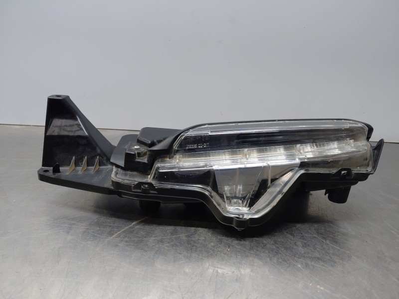 Recambio de piloto delantero izquierdo para toyota yaris cross mpx style referencia OEM IAM 814400D170  