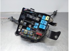 Recambio de caja reles / fusibles para toyota yaris cross mpx style referencia OEM IAM   