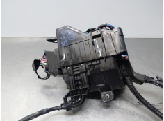 Recambio de caja reles / fusibles para toyota yaris cross mpx style referencia OEM IAM    2