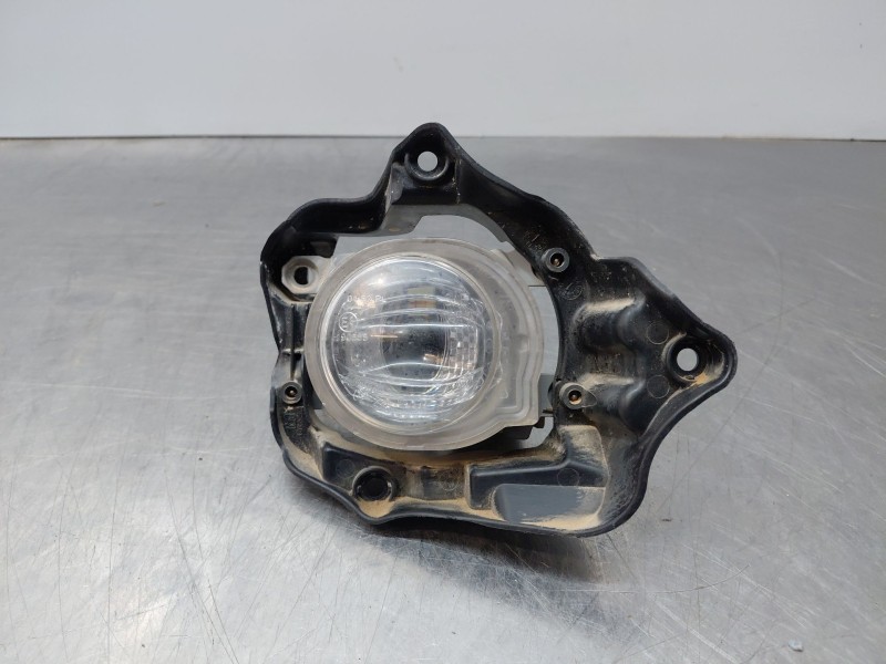 Recambio de faro antiniebla derecho para toyota yaris cross mpx style referencia OEM IAM   