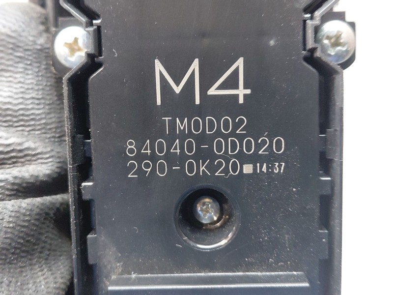 Recambio de mando elevalunas delantero izquierdo para toyota yaris cross mpx style referencia OEM IAM   