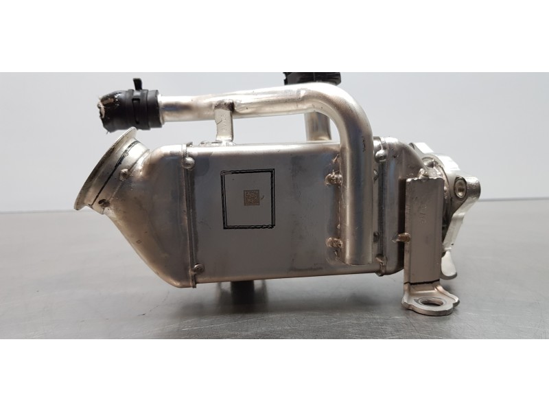 Recambio de enfriador egr para audi a6 berlina (4a2) 40 tdi basic referencia OEM IAM 05L131512  