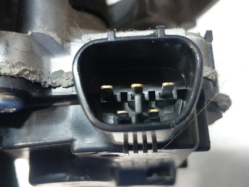 Recambio de motor limpia delantero para toyota yaris cross mpx style referencia OEM IAM   