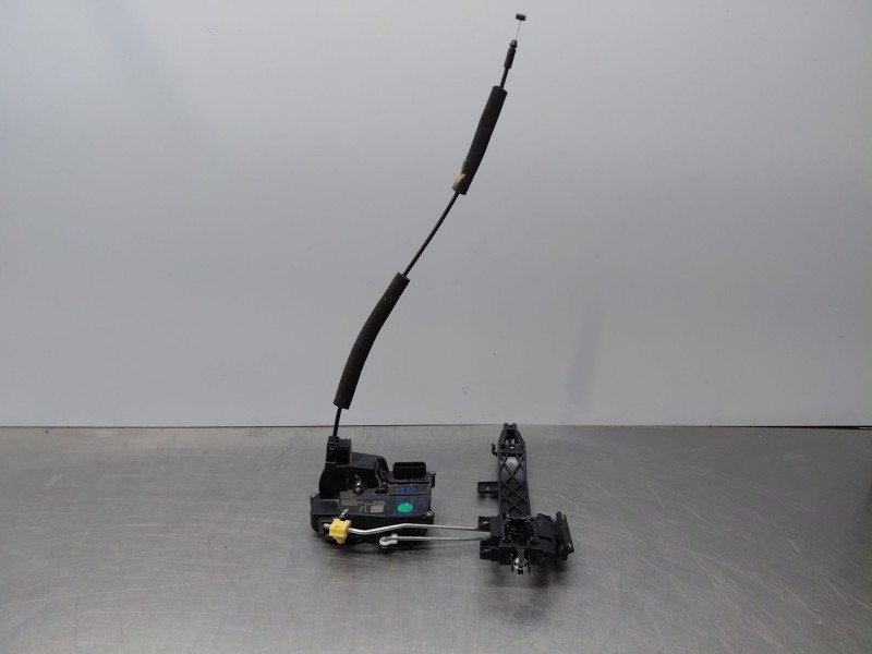 Recambio de cerradura puerta delantera izquierda para omoda 5 premium referencia OEM IAM   