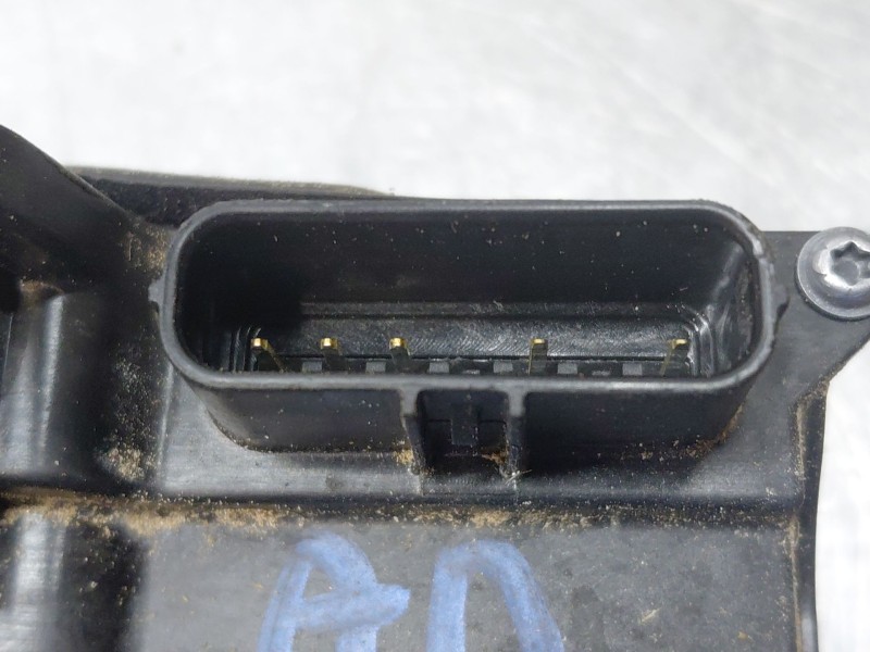 Recambio de cerradura puerta delantera izquierda para omoda 5 premium referencia OEM IAM   