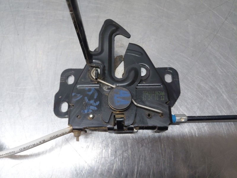 Recambio de cerradura capot para omoda 5 premium referencia OEM IAM   