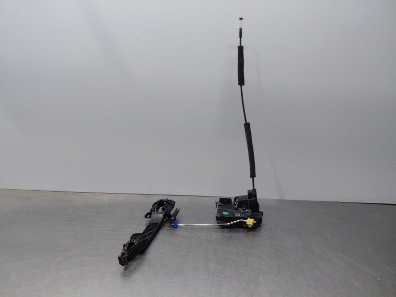 Recambio de cerradura puerta delantera derecha para omoda 5 premium referencia OEM IAM   