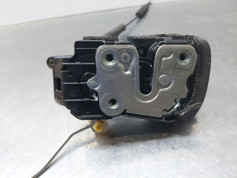 Recambio de cerradura puerta delantera derecha para omoda 5 premium referencia OEM IAM   
