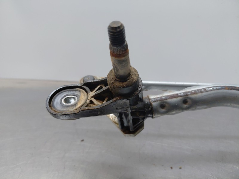 Recambio de motor limpia delantero para omoda 5 premium referencia OEM IAM   