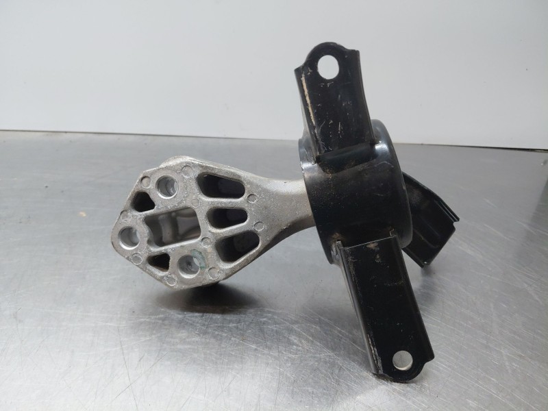 Recambio de soporte motor izquierdo para omoda 5 premium referencia OEM IAM   