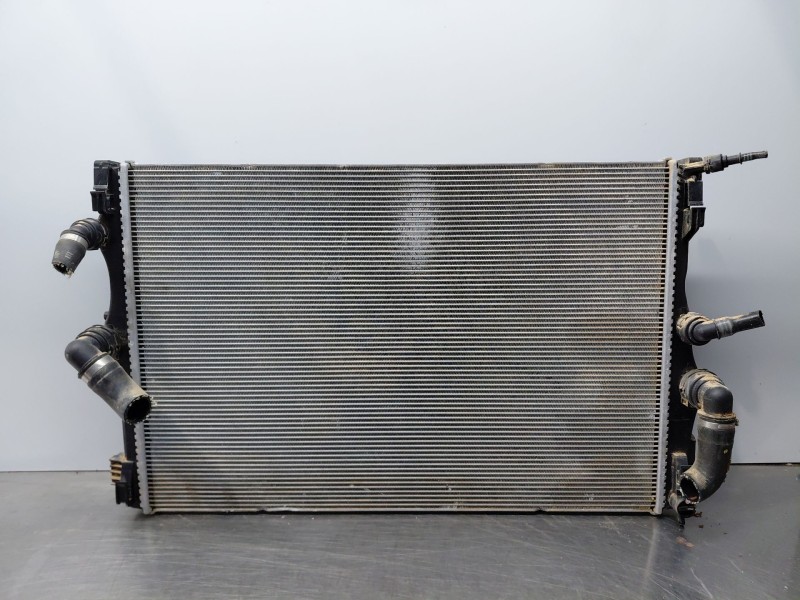 Recambio de radiador agua para mercedes-benz clase cla (w118) sedan referencia OEM IAM A2475000203  