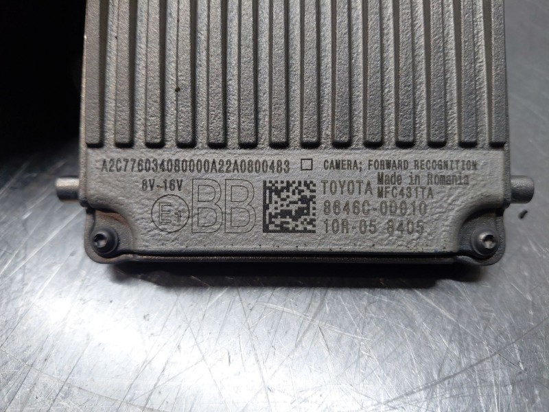 Recambio de sensor de aparcamiento para toyota yaris cross mpx style referencia OEM IAM 8646C0D010  