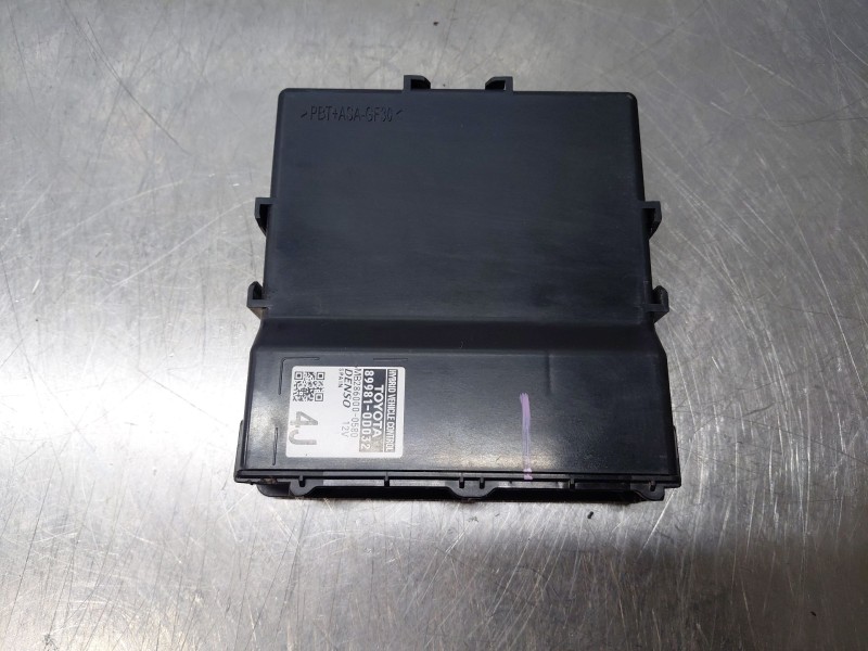 Recambio de modulo electronico para toyota yaris cross mpx style referencia OEM IAM 899810D032  