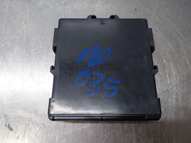 Recambio de modulo electronico para toyota yaris cross mpx style referencia OEM IAM 899810D032  