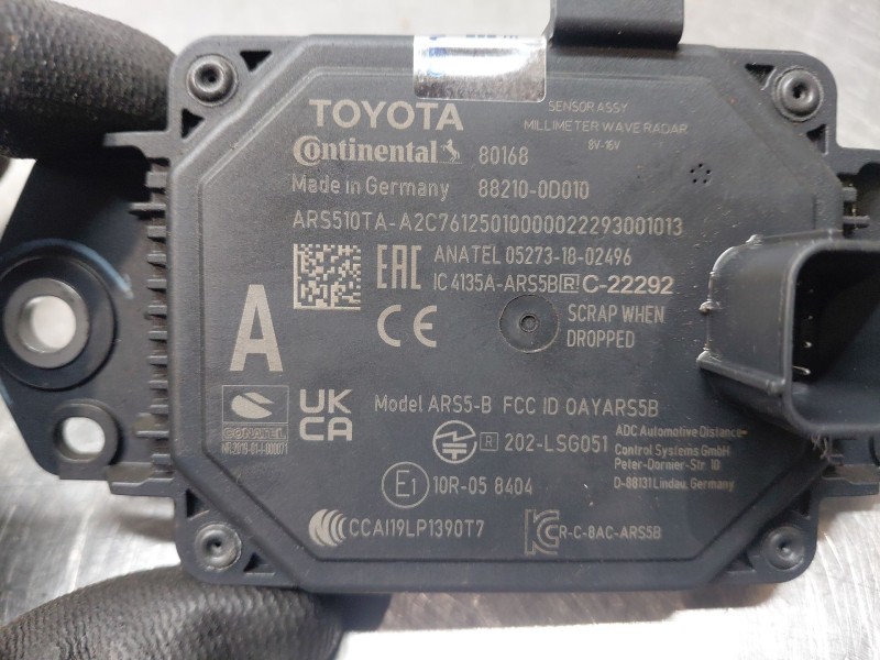Recambio de sensor radar ( distronic ) para toyota yaris cross mpx style referencia OEM IAM 882100D010  