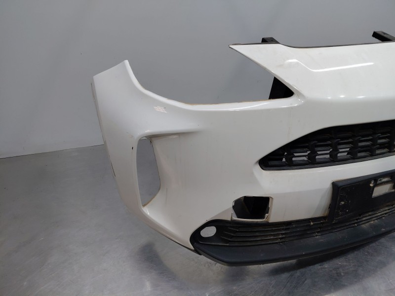Recambio de paragolpes delantero para toyota yaris cross mpx style referencia OEM IAM   