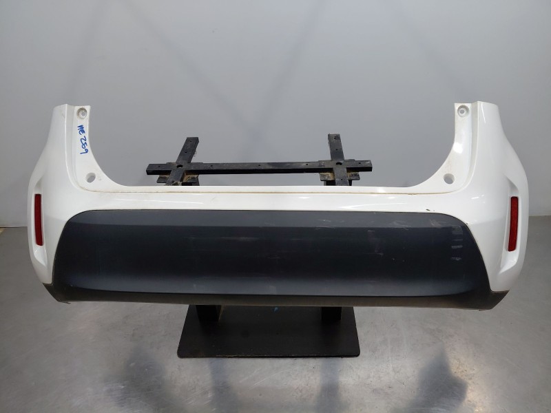 Recambio de paragolpes trasero para toyota yaris cross mpx style referencia OEM IAM   