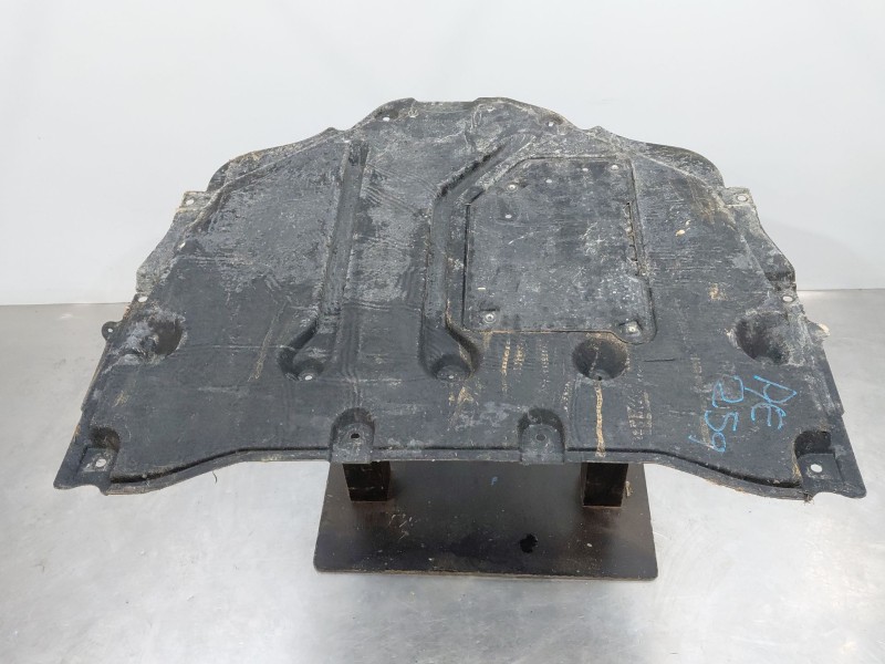 Recambio de cubrecarter para toyota yaris cross mpx style referencia OEM IAM   