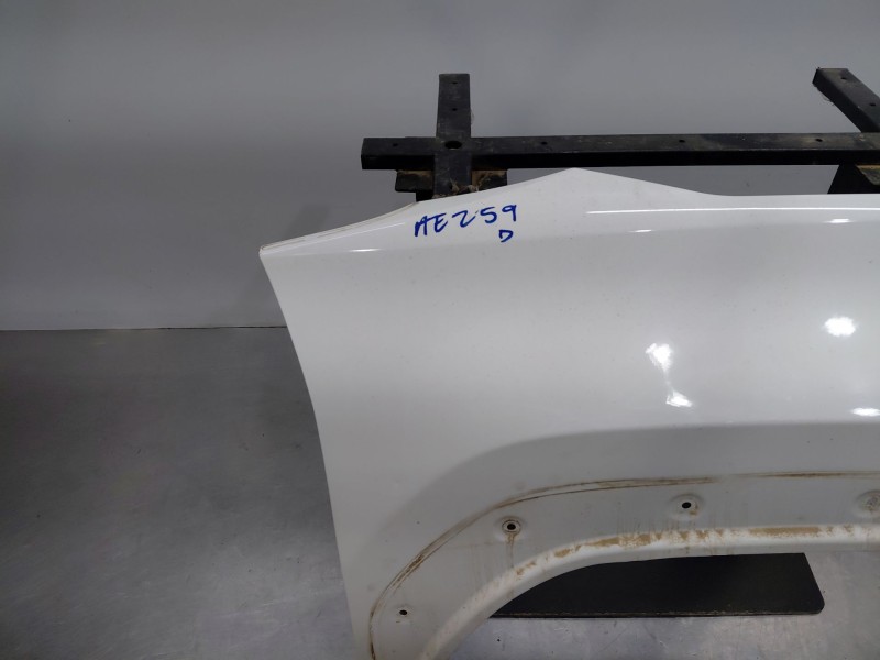 Recambio de aleta delantera derecha para toyota yaris cross mpx style referencia OEM IAM   