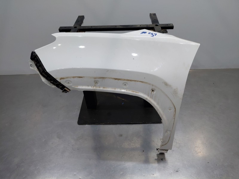 Recambio de aleta delantera izquierda para toyota yaris cross mpx style referencia OEM IAM   