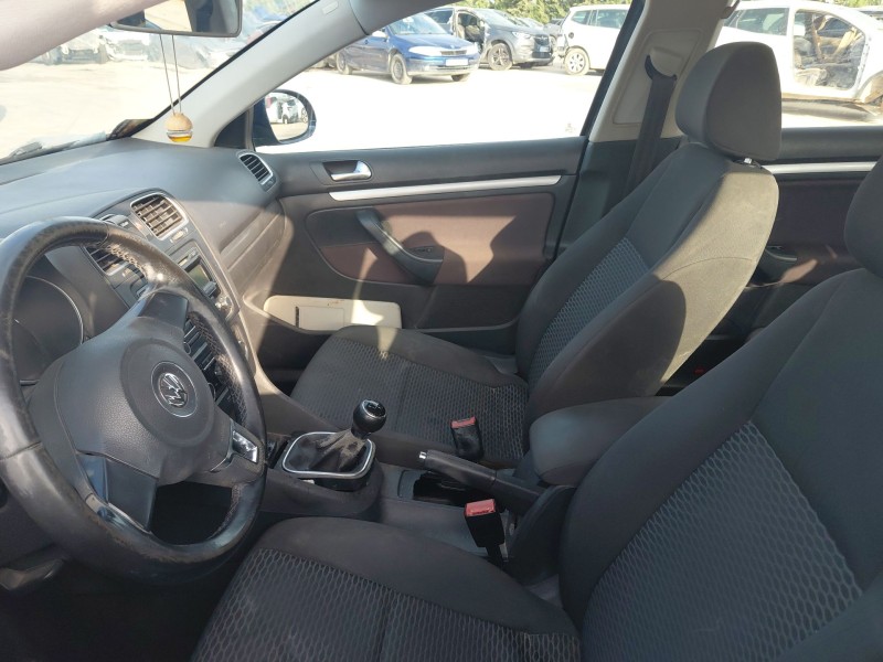 volkswagen golf vi (5k1) del año 2010