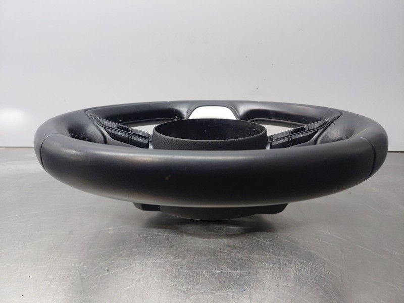 Recambio de volante para toyota yaris cross mpx style referencia OEM IAM   