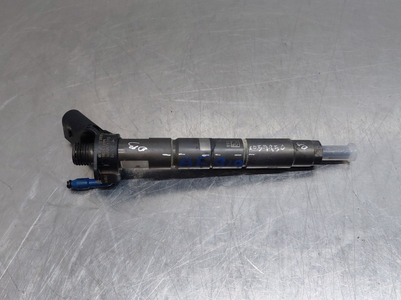 Recambio de inyector para mercedes-benz clase a (w177) a 200 d (177.012) referencia OEM IAM A6540700187  