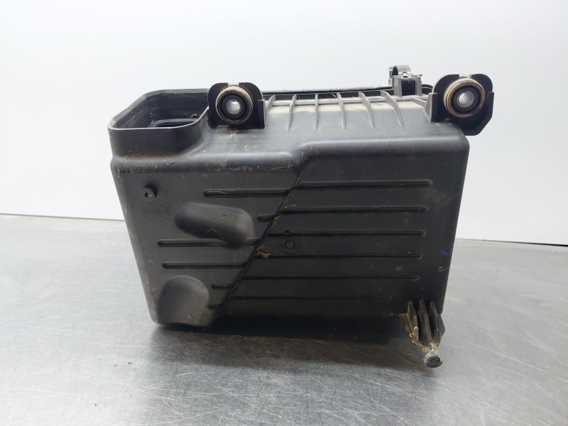 Recambio de filtro aire para ssangyong korando urban referencia OEM IAM   