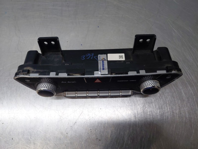 Recambio de mando climatizador para ssangyong korando urban referencia OEM IAM   