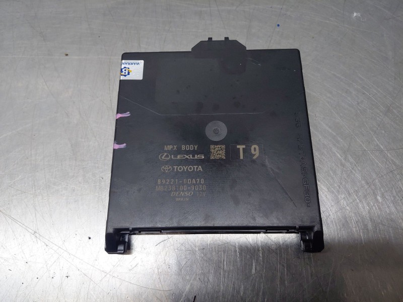 Recambio de modulo electronico para toyota yaris cross mpx style referencia OEM IAM   