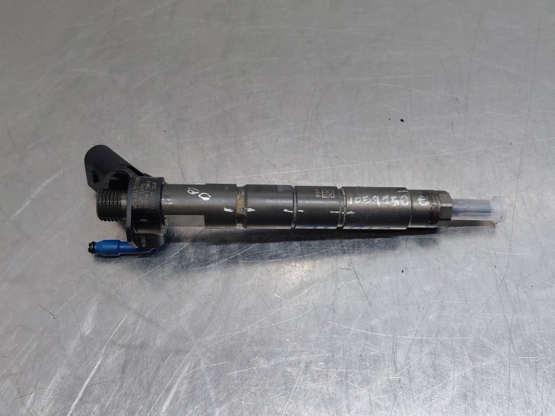 Recambio de inyector para mercedes-benz clase a (w177) a 200 d (177.012) referencia OEM IAM A6540700187  