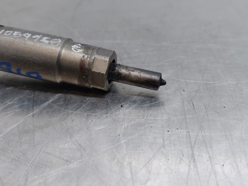 Recambio de inyector para mercedes-benz clase a (w177) a 200 d (177.012) referencia OEM IAM A6540700187  