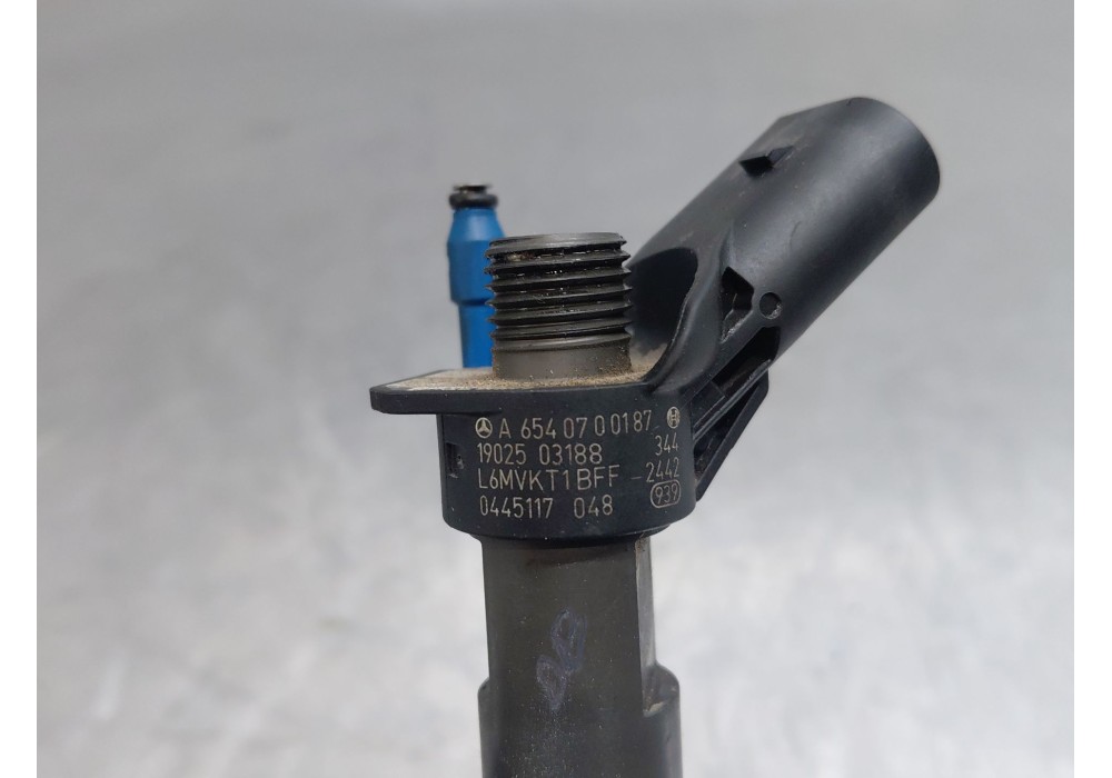 Recambio de inyector para mercedes-benz clase a (w177) a 200 d (177.012) referencia OEM IAM A6540700187  