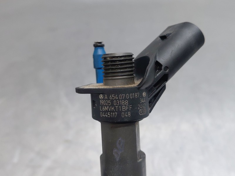 Recambio de inyector para mercedes-benz clase a (w177) a 200 d (177.012) referencia OEM IAM A6540700187  