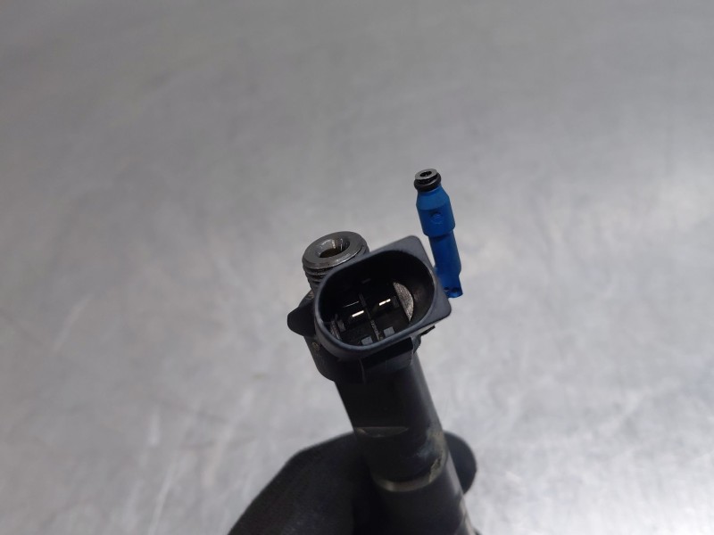 Recambio de inyector para mercedes-benz clase a (w177) a 200 d (177.012) referencia OEM IAM A6540700187  