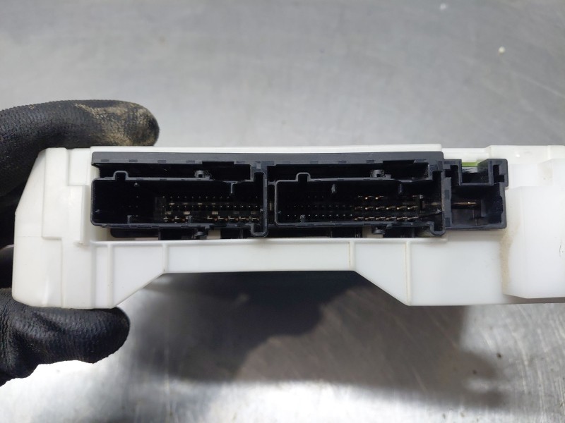 Recambio de modulo electronico para toyota yaris cross mpx style referencia OEM IAM   